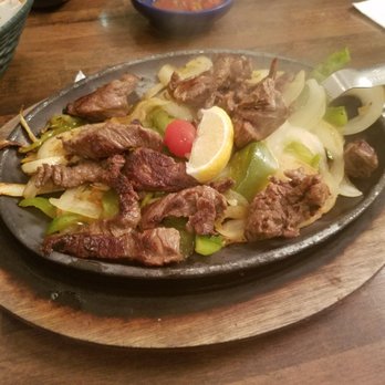 Frontera Mexican Kitchen  - Lunch steak fajitas - Mexican Near Me - Duluth, Georgia