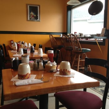 FM Station Cafe - Tables set for breakfast from 7am to 2pm daily. The air is fragrant with amazing aromas. - Breakfast & Brunch Near Me - Newburyport, Massachusetts