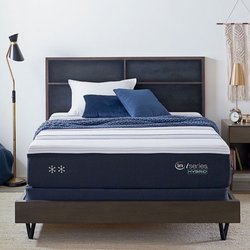 Mattress Firm Franklin - Serta Iseries
