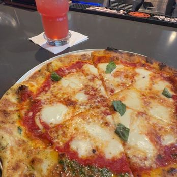 Oak & Stone - Pizza Near Me - Saint Petersburg, Florida