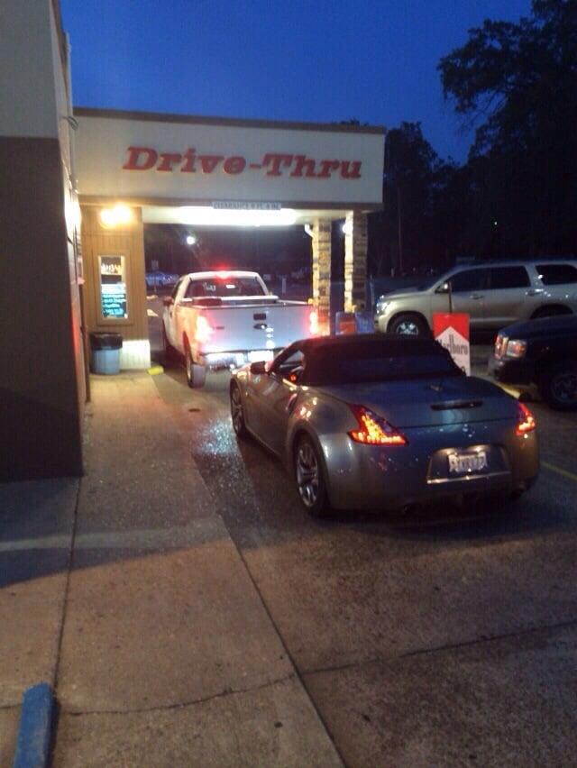 SMOKERS PARADISE 6 Updated September 2024 3214 Cypress St, West