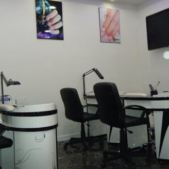 Queen of Nails - Nail Salons Near Me - Paris, 75 Queen of Nails - Nail Salons Near Me - Paris, 75