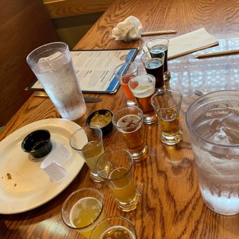 Blue Mountain Brewery - Beer flight - Brewpubs Near Me - Afton, Virginia
