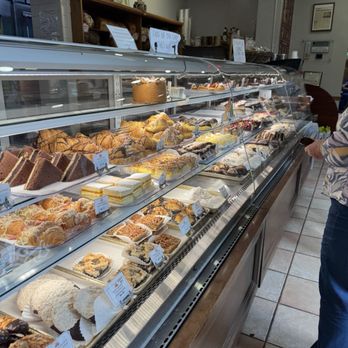 Yalaha Bakery - The delicious pastries - Bakeries Near Me - Yalaha, Florida Yalaha Bakery - The delicious pastries - Bakeries Near Me - Yalaha, Florida