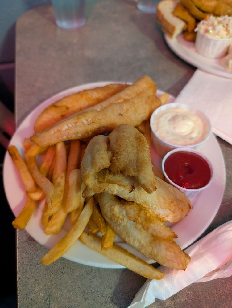 The Dugout Bar & Grill Logo