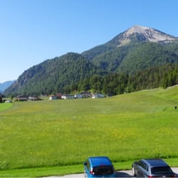 Zillertaler Hof - Blick vom Südbalkon mit herrlichem Panoramablick.