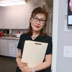 SkinRenew Laser Medical Center - Meet the Expert Behind Your Skin Renewal
Dr. Grace Kwon | Physician-Led Aesthetic Care