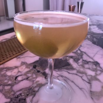 Bisou. - Cocktail Bars Near Me - Paris, 75 Bisou. - Cocktail Bars Near Me - Paris, 75