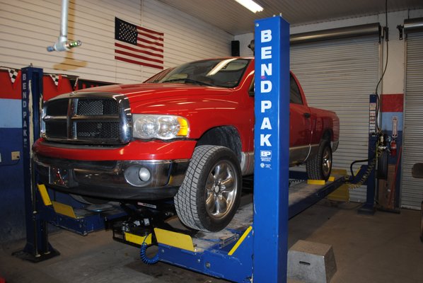 P & R Auto Repair And Sales HI-TECH TIRE & WHEEL AUTO REPAIR & SALES - Updated June 2025 - 16