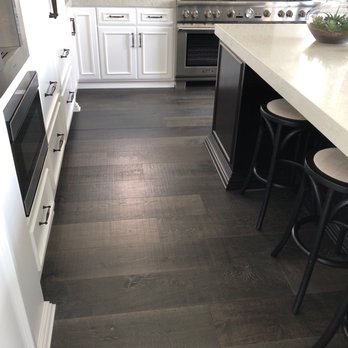 Golden Oaks Flooring - Flooring Near Me - Santa Ana, California Golden Oaks Flooring - Flooring Near Me - Santa Ana, California