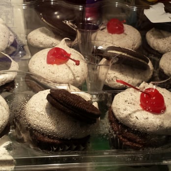 Food4Less - Oreo cupcakes - Grocery Near Me - Whittier, California Food4Less - Oreo cupcakes - Grocery Near Me - Whittier, California
