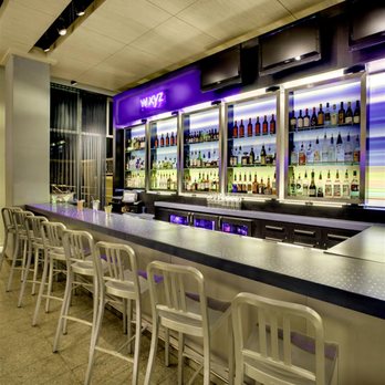 Aloft by Marriott Austin at The Domain - W XYZ(SM) bar - Hotels Near Me - Austin, Texas