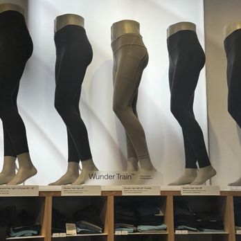 Lululemon - Sports Wear Near Me - Honolulu, Hawaii