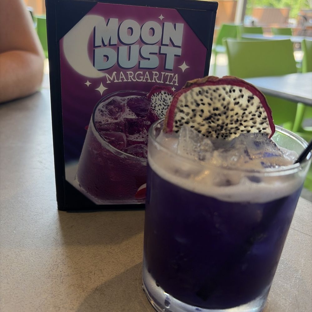 Mellow Mushroom - Moon Dust - Pizza Near Me - St. Louis, Missouri