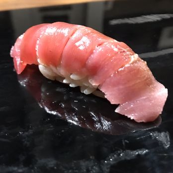 Q Restaurant - Chutoro nigiri. Probably haranaka since the chef said it was from the belly. - Japanese Near Me - Los Angeles, California Q Restaurant - Chutoro nigiri. Probably haranaka since the chef said it was from the belly. - Japanese Near Me - Los Angeles, California