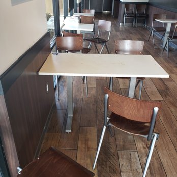 85°C Bakery Cafe-Corona - Bakeries Near Me - Corona, California