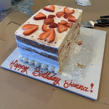 Sara's Sweets Bakery - Bakeries Near Me - Grand Rapids, Michigan Sara's Sweets Bakery - Bakeries Near Me - Grand Rapids, Michigan