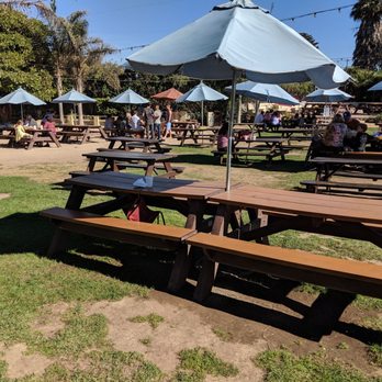 Padaro Beach Grill - Eating area - American Near Me - Carpinteria, California Padaro Beach Grill - Eating area - American Near Me - Carpinteria, California