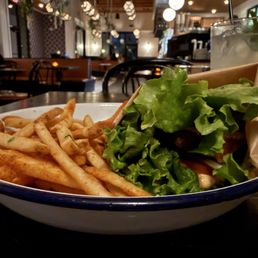 Burger, lettuce wrapped