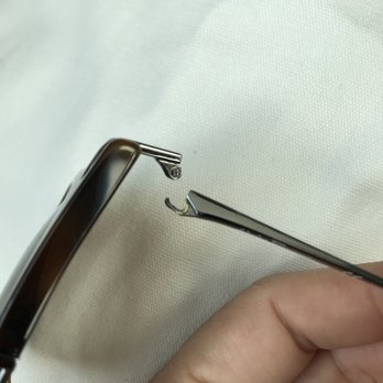 eyeglass repair miami