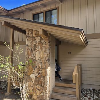 Villa De Los Pinos - Condominiums Near Me - Mammoth Lakes, California Villa De Los Pinos - Condominiums Near Me - Mammoth Lakes, California