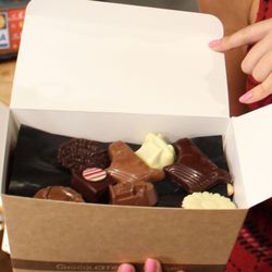 Chocolaterie De Burg - Sample chocolate box!