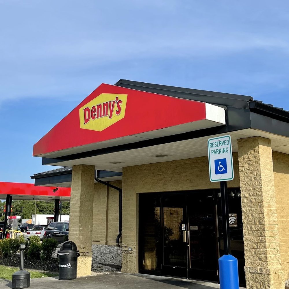 Denny's - Outside - American Near Me - Gulfport, Mississippi Denny's - Outside - American Near Me - Gulfport, Mississippi
