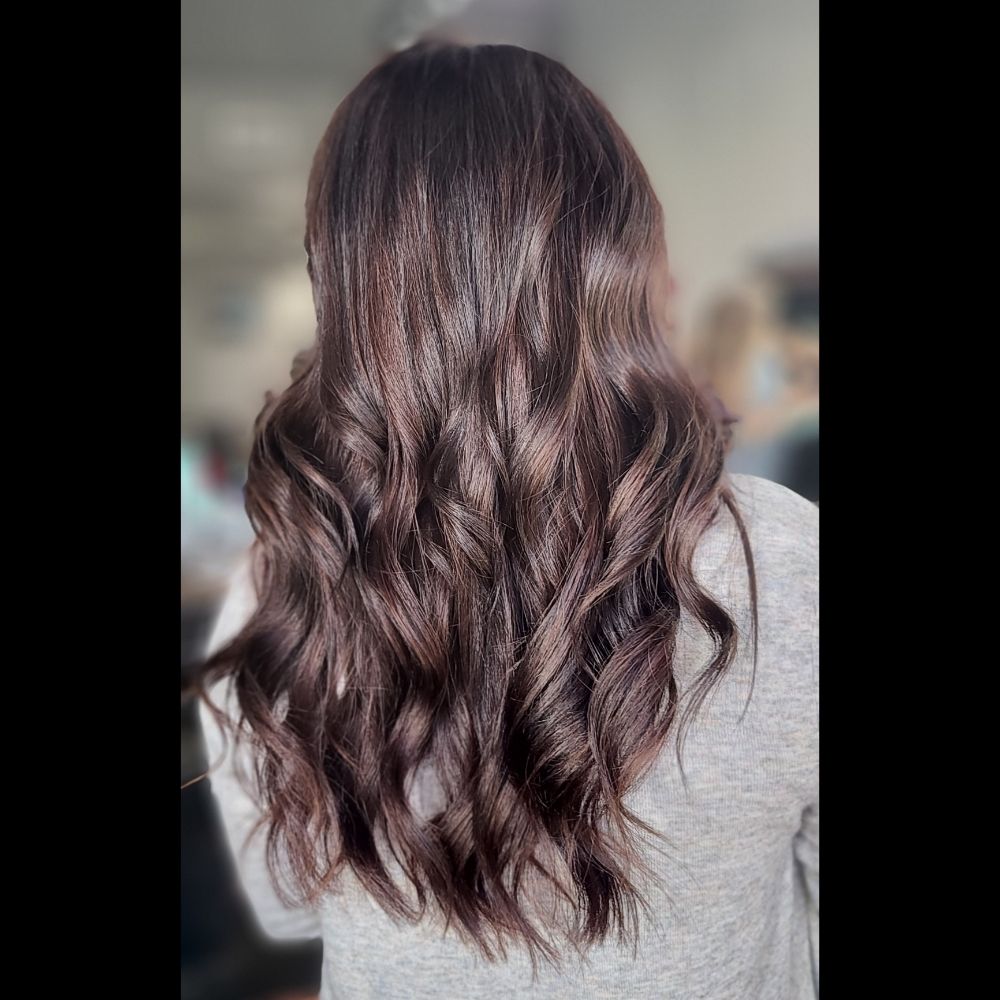 SHEAR LIFE STUDIOS Updated September 2024 12 Photos 204 Live Oak