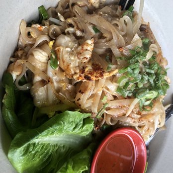 Paadee - Guay Tiew Kua Gai sub rice noodles (pad Thai noodles) for the regular noodles. Who knew wide rice noodles have flour in them?!? - Thai Near Me - Portland, Oregon