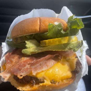 Shake Shack Topanga - Avocado Bacon Burger - Burgers Near Me - Los Angeles, California Shake Shack Topanga - Avocado Bacon Burger - Burgers Near Me - Los Angeles, California