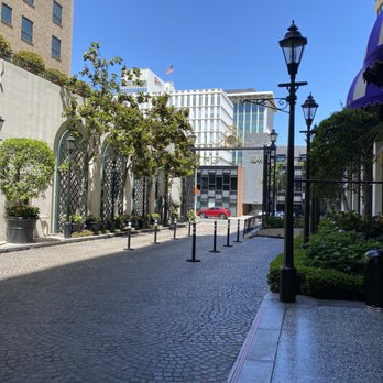 The Blvd - Valet parking is a breeze. - New American Near Me - Beverly Hills, California