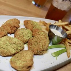 Dave & Buster's Islandia - Boneless Wings (Lemon Pepper)