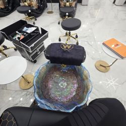 Ava Nail Bar