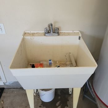 First Class Plumbing - Old sink - Plumbing Near Me First Class Plumbing - Old sink - Plumbing Near Me