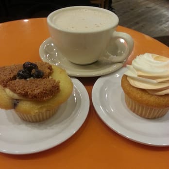 Molly's Cupcakes - Large soy chai (4.10) blueberry cheesecake cupcake and orange creamsicle cupcake (3.75 each) - Desserts Near Me - Chicago, Illinois