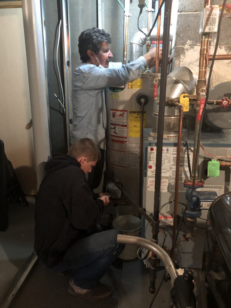 Slide of Lenny's Plumbing & Heating