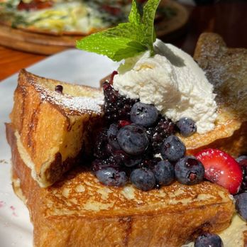 Cafe on 27 - Breakfast & Brunch Near Me - Topanga, California Cafe on 27 - Breakfast & Brunch Near Me - Topanga, California