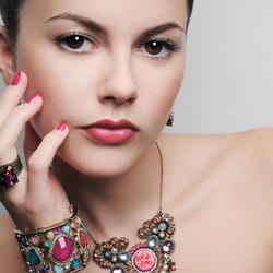 Style up your Look - Mobiles Make up München / Foto by Olga Berent / Grafik Arthur Berent