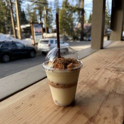 Cult Burger - Butterfinger Shake