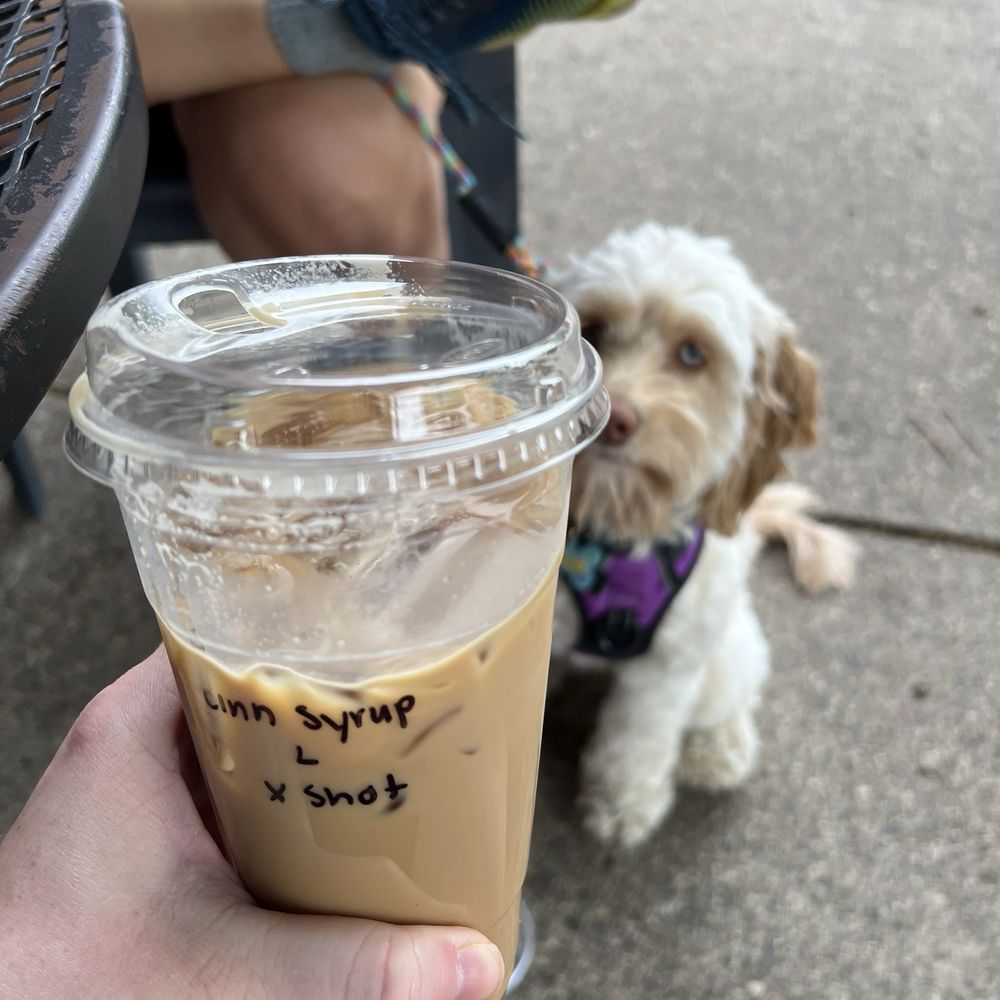 Iced Cinnamon Latte (24oz) Iced Cinnamon Latte (24oz)
