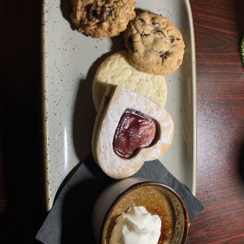 Table 1837 - Glen Rock Mill Inn - Cookies and Coffee Creme Brûlée - American Near Me - Glen Rock, Pennsylvania Table 1837 - Glen Rock Mill Inn - Cookies and Coffee Creme Brûlée - American Near Me - Glen Rock, Pennsylvania