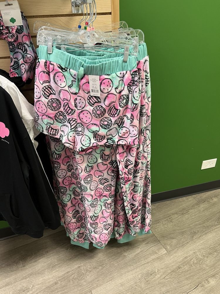 GIRL SCOUT STORE Updated June 2024 499 Ela Rd, Lake Zurich