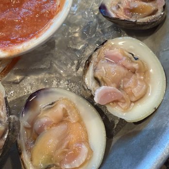 Popei's Clam Bar - Seafood Near Me - Bethpage, New York