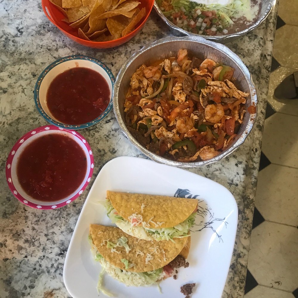 La Piedad - tacos, chips, salsa, Texas fajitas and the sides! - Mexican Near Me - Indianapolis, Indiana La Piedad - tacos, chips, salsa, Texas fajitas and the sides! - Mexican Near Me - Indianapolis, Indiana