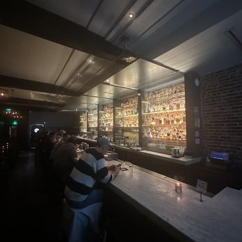 Everson Royce Bar - Inside - Bars Near Me - Los Angeles, California Everson Royce Bar - Inside - Bars Near Me - Los Angeles, California