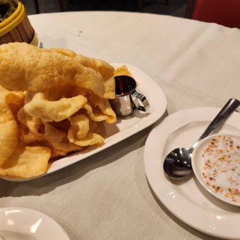 Kirin Seafood Restaurant - Fried egg leaves? It's a dessert - Seafood Near Me - Richmond, British Columbia Kirin Seafood Restaurant - Fried egg leaves? It's a dessert - Seafood Near Me - Richmond, British Columbia