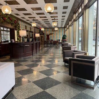 Bottleworks Hotel - Lobby area - Hotels Near Me - Indianapolis, Indiana Bottleworks Hotel - Lobby area - Hotels Near Me - Indianapolis, Indiana