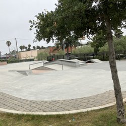 Jonny D Wallis Park - Skatepark