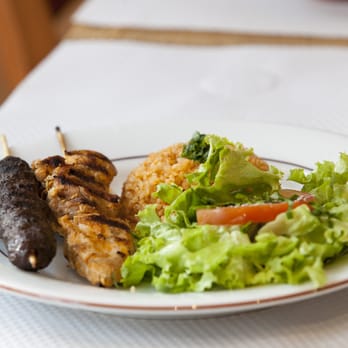 Les Vignes du Liban - Halal Near Me - Paris, 75