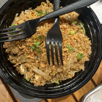 K Wings - Garlic fried rice - Chicken Wings Near Me - Bakersfield, California K Wings - Garlic fried rice - Chicken Wings Near Me - Bakersfield, California